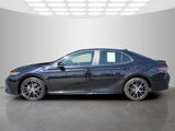 Used 2024 Toyota Camry SE image 3