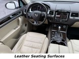 Used 2014 Volkswagen Touareg Sport image 4