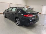 Used 2017 Ford Fusion SE w/ Equipment Group 201A image 6