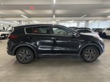 Used 2020 Kia Sportage S image 3