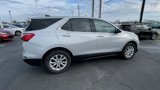 Used 2019 Chevrolet Equinox LT image 2