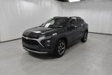 Used 2025 Chevrolet Trax LT w/ Driver Confidence Package image 2