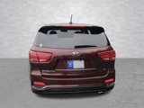 Used 2020 Kia Sorento LX image 3