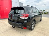 Used 2020 Subaru Forester Premium image 6