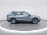 Certified 2021 Volkswagen Tiguan SE image 2