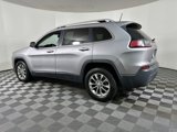Used 2019 Jeep Cherokee Latitude Plus image 2