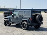 Used 2018 Jeep Wrangler Unlimited Sahara image 3