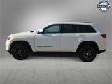 Used 2022 Jeep Grand Cherokee Laredo E image 5