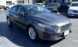Used 2019 Ford Fusion SE image 2