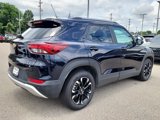 Used 2021 Chevrolet TrailBlazer LT w/ Sun and Liftgate Package image 3