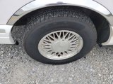 Used 1997 Lincoln Town Car Signature image 4