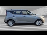 Used 2023 Kia Soul LX image 3