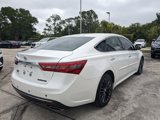Used 2016 Toyota Avalon image 4