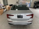 Certified 2022 Volvo S60 B5 Momentum w/ Climate Package image 5