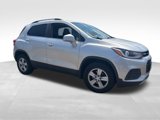 Used 2019 Chevrolet Trax LT w/ LT Convenience Package image 5
