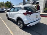 Used 2021 Nissan Kicks SV image 3