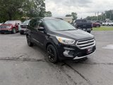 Used 2017 Ford Escape SE w/ Equipment Group 201A image 3