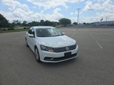 Used 2018 Volkswagen Passat 2.0T SE image 3