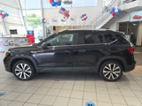 Certified 2024 Volkswagen Taos SE image 5