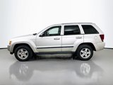 Used 2007 Jeep Grand Cherokee Laredo w/ Sun/Sound Group image 4