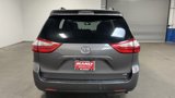 Used 2017 Toyota Sienna LE image 4