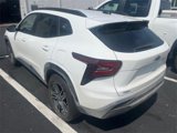 Used 2025 Chevrolet Trax ACTIV w/ Sunroof Package image 2