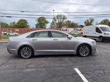 Used 2020 Lincoln MKZ image 2