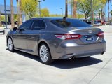 Used 2018 Toyota Camry XLE image 3