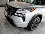 Used 2025 Nissan Rogue SV image 6