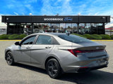 Used 2022 Hyundai Elantra SEL w/ Convenience Package image 5