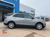 Used 2024 Chevrolet Equinox LS w/ LS Convenience Package image 3