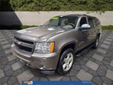 Used 2011 Chevrolet Suburban LT image 3