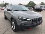 Used 2019 Jeep Cherokee Trailhawk w/ Cold Weather Group image 2