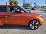 Used 2018 Kia Soul + image 2