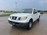 Used 2015 Nissan Frontier S image 2