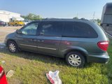 Used 2007 Chrysler Town & Country Touring image 5