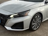 Used 2023 Nissan Altima 2.5 SL image 2