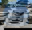 Used 2019 Chrysler Pacifica Limited image 5
