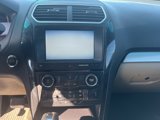 Used 2016 Ford Explorer XLT w/ Equipment Group 202A image 5
