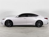 Certified 2022 Lexus ES 300h w/ Premium Package image 2