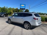 Used 2017 Chevrolet Traverse LT image 4
