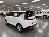 Used 2024 Kia Soul LX image 5