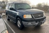 Used 2004 Ford Expedition XLT image 2