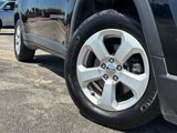 Used 2019 Jeep Compass Latitude w/ Safety & Security Group image 2