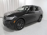 Certified 2024 Volkswagen Tiguan SE image 3