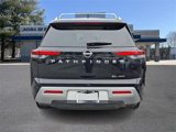 Used 2023 Nissan Pathfinder SL image 5