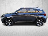 Used 2023 Hyundai Venue Limited image 2