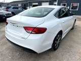 Used 2015 Chrysler 200 LX image 5
