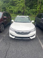 Used 2017 Honda Accord Touring image 2