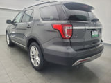 Used 2017 Ford Explorer XLT w/ Equipment Group 202A image 5